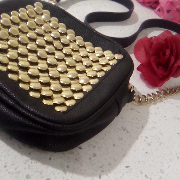 Steve Madden Gold & Black Chunky Chain Strap - Picture 12 of 12